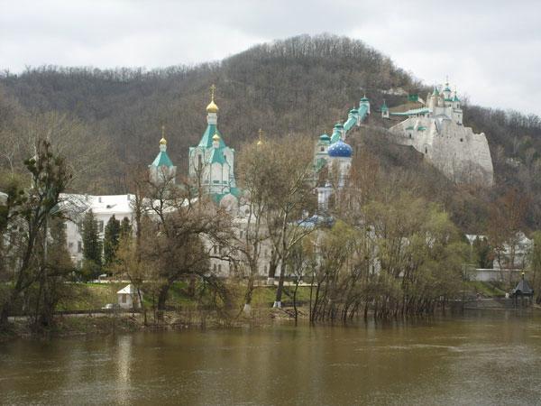 Панорама Святогорского Успенского монастыря